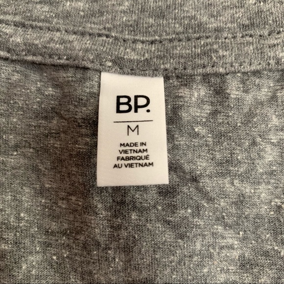 BP Grey/Gray Basic V-Neck Short Sleeve Tee Shirt Size Medium NWT - Picture 4 of 8